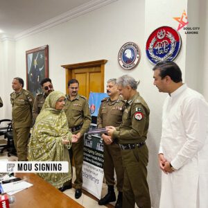 mou-signing-8-300x300